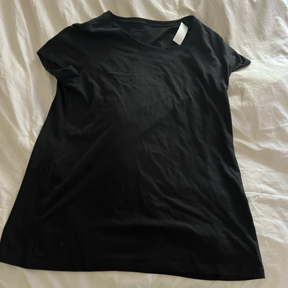 NWT No Boundaries Short Sleeve T Shirt